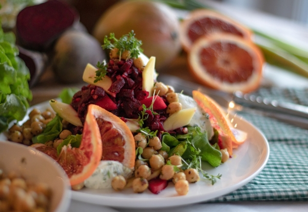 Januar - Rote Bete Mango Salat - amperhof